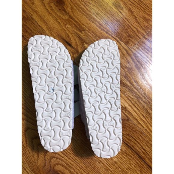 ARIZONA WASHED METALLIC PINK BIRKENSTOCKS 💕 NWOT - Picture 2 of 4